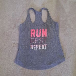 Old Navy tank‎